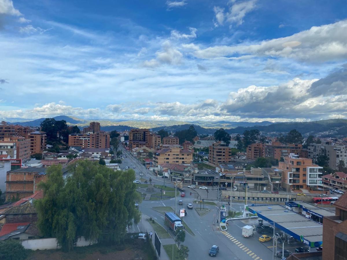 Apartamento En Zona Exclusiva De Cuenca Apartment ภายนอก รูปภาพ