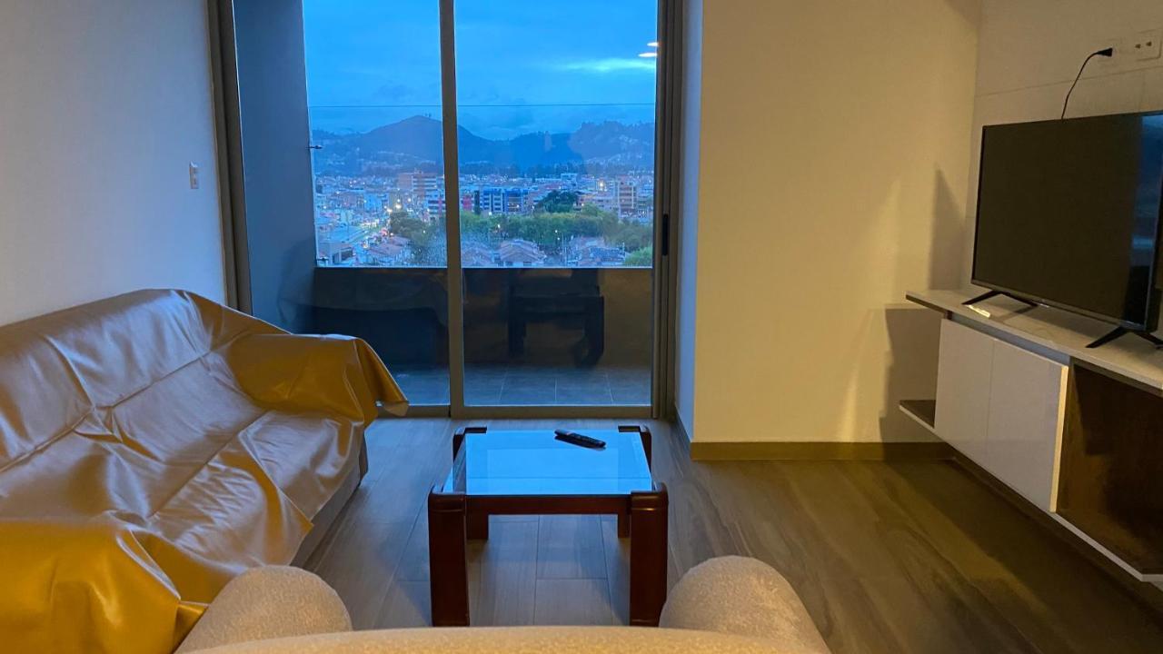Apartamento En Zona Exclusiva De Cuenca Apartment ภายนอก รูปภาพ