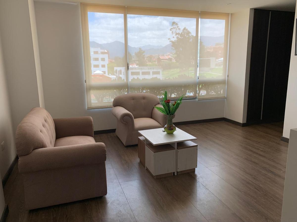 Apartamento En Zona Exclusiva De Cuenca Apartment ภายนอก รูปภาพ